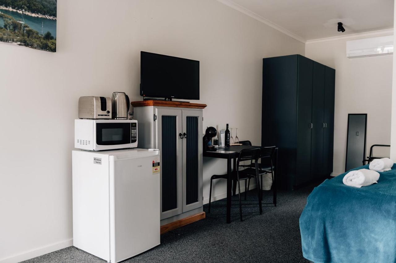 Port Albert Motel Zewnętrze zdjęcie