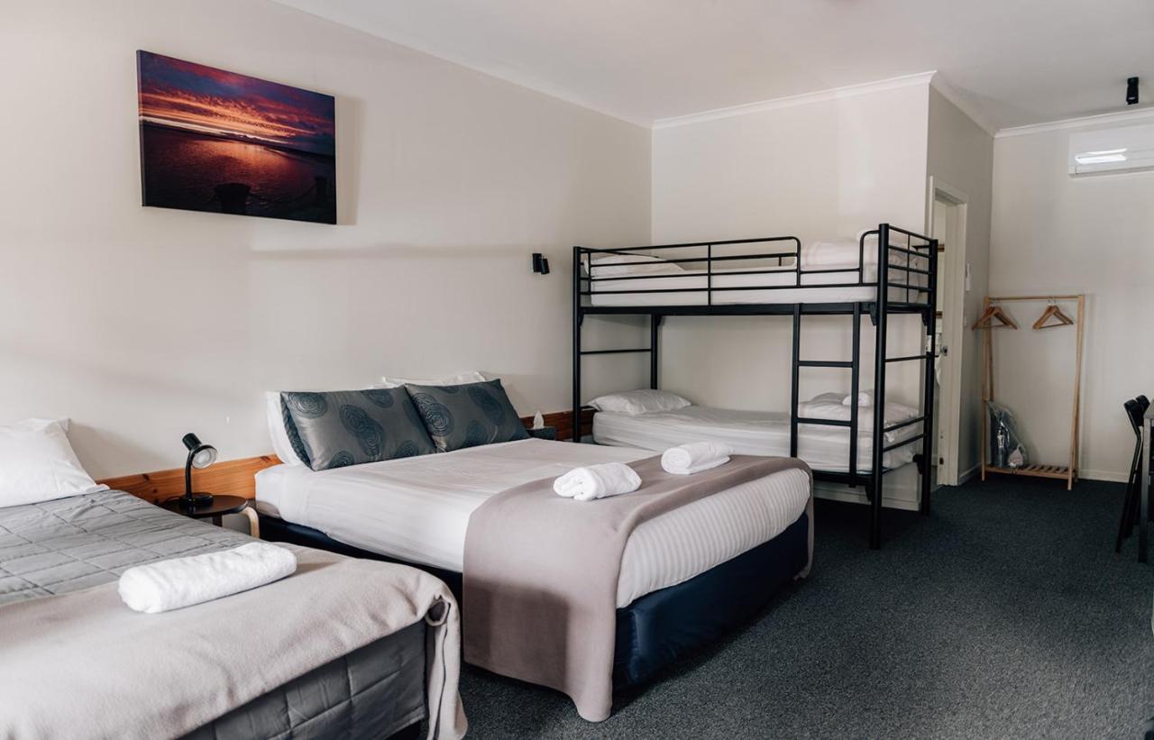 Port Albert Motel Zewnętrze zdjęcie